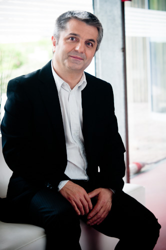 Philippe Valencia Medium